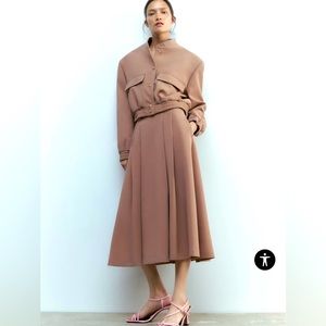 Zara voluminous skirt